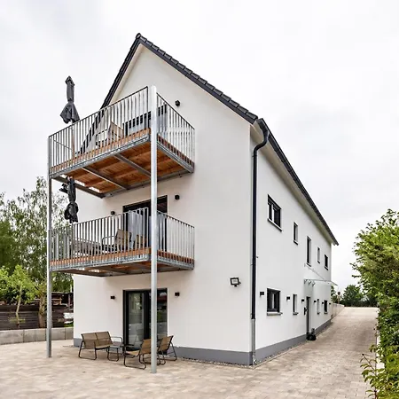 6 Parkside * Guenzburg