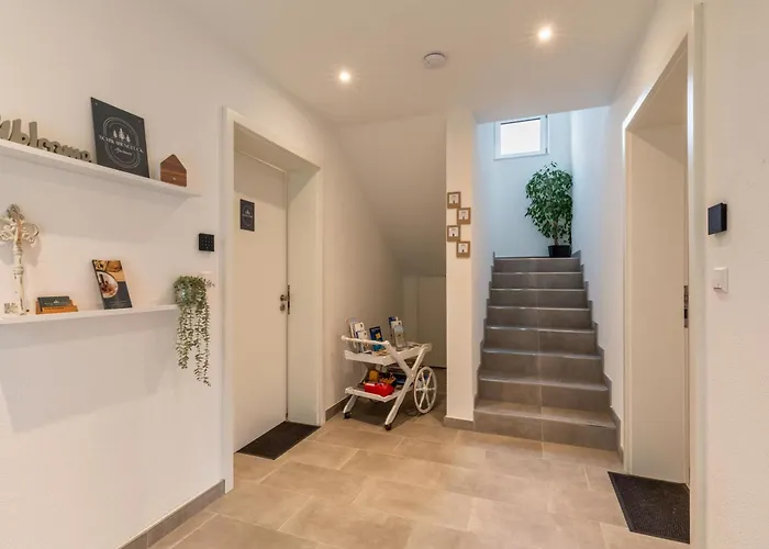 Parkside S6 - 8min Legoland *